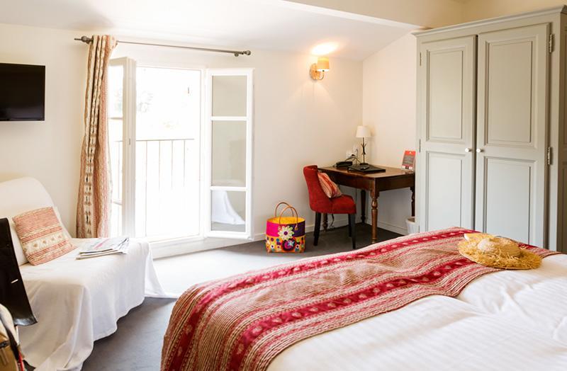 Hotellerie Du Domaine De Cabasse Séguret Esterno foto